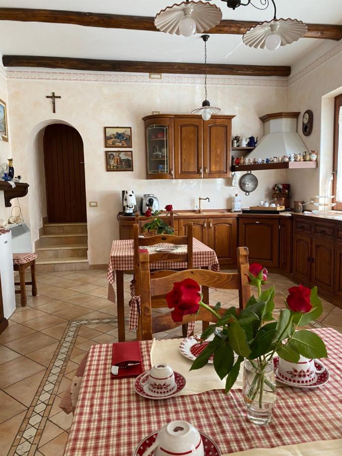 Il Ritrovo Delle Volpi Acomodação com café da manhã Agerola Exterior foto